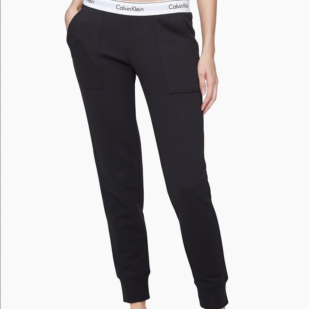NWOT Black Calvin Klein joggers